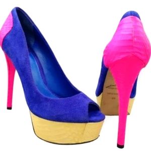 Brian Atwood snakeskin heels sz 9